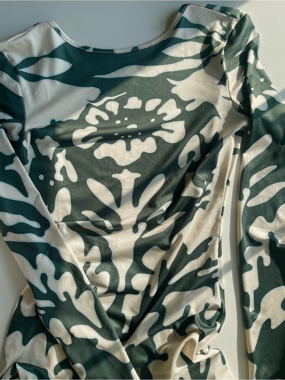 Women’s Long Sleeve Floral-Print Dress in Cream and Dark Green